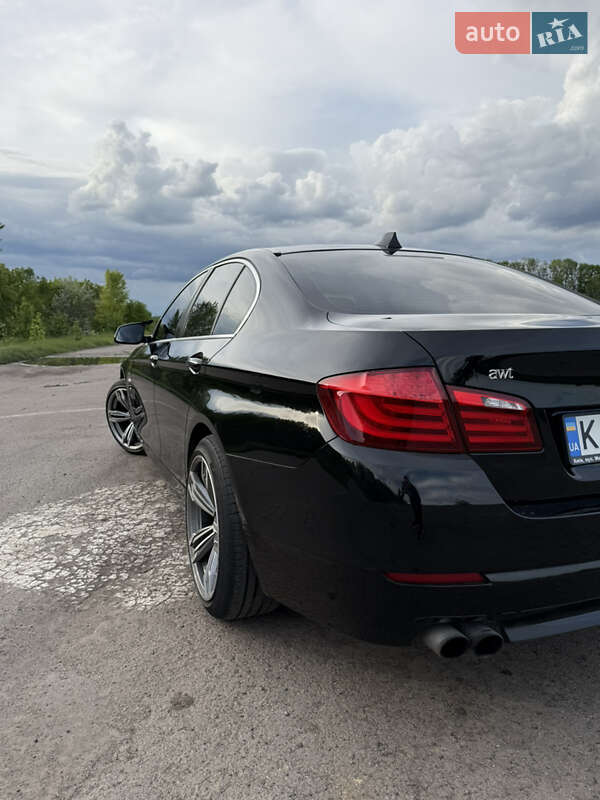 Седан BMW 5 Series 2012 в Киеве