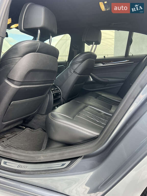 Седан BMW 5 Series 2017 в Иршаве фото 39 Седан BMW 5 Series 2017 в Иршаве