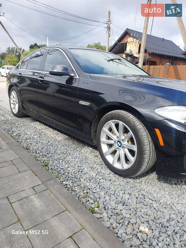 Седан BMW 5 Series 2014 в Львове