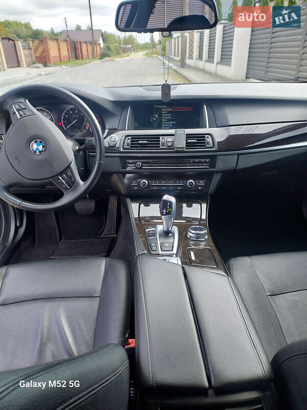 Седан BMW 5 Series 2014 в Львове