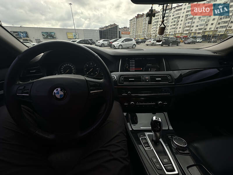 Седан BMW 5 Series 2015 в Ивано-Франковске