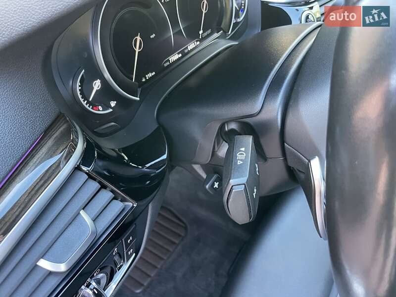 Седан BMW 5 Series 2017 в Львове фото 30 Седан BMW 5 Series 2017 в Львове