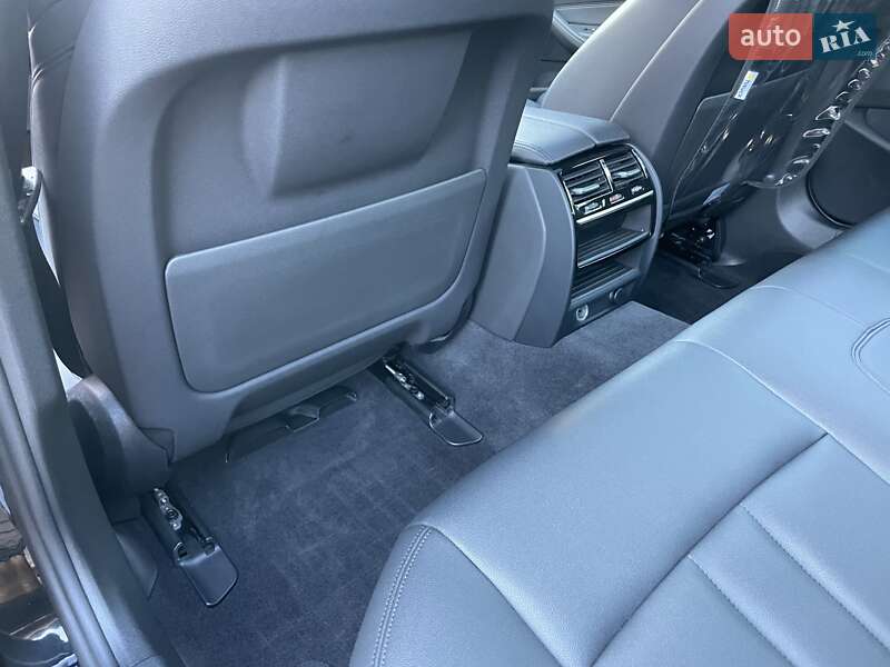Седан BMW 5 Series 2017 в Львове фото 41 Седан BMW 5 Series 2017 в Львове