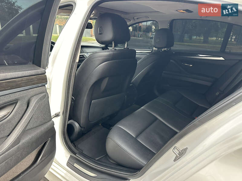 Седан BMW 5 Series 2016 в Виннице фото 34 Седан BMW 5 Series 2016 в Виннице