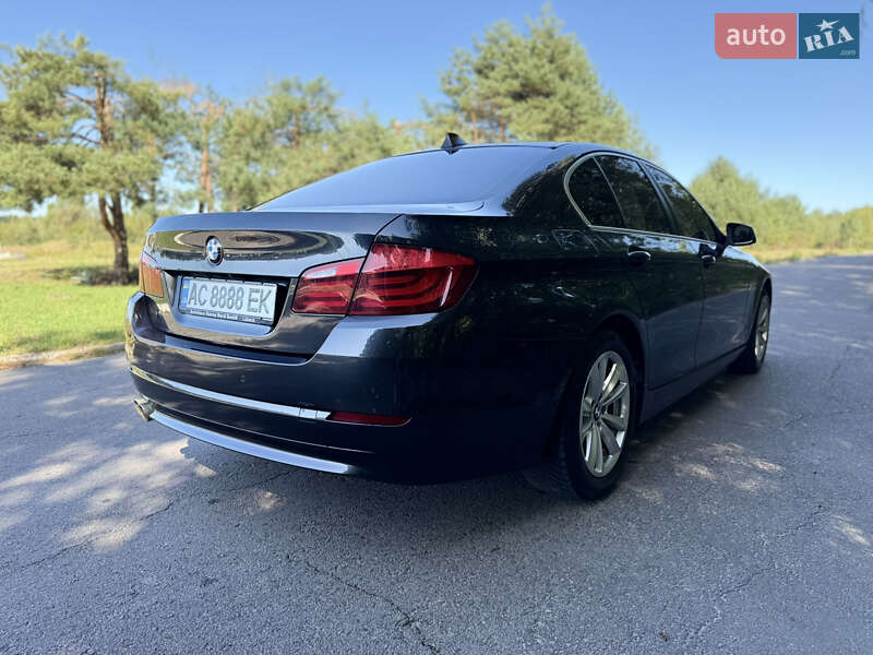 Седан BMW 5 Series 2011 в Ковелі