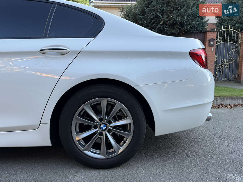 Седан BMW 5 Series 2012 в Києві