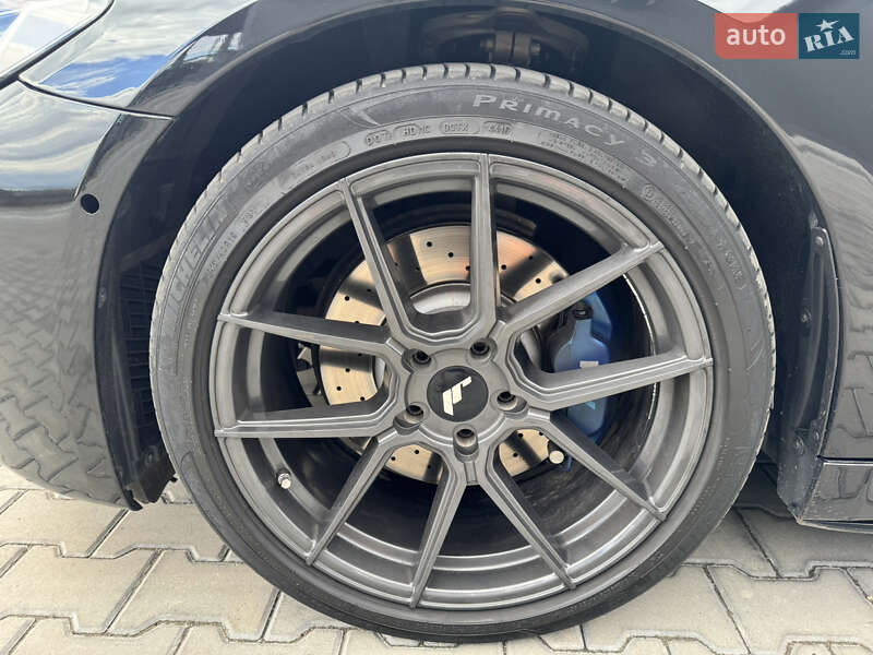 Седан BMW 5 Series 2018 в Виннице