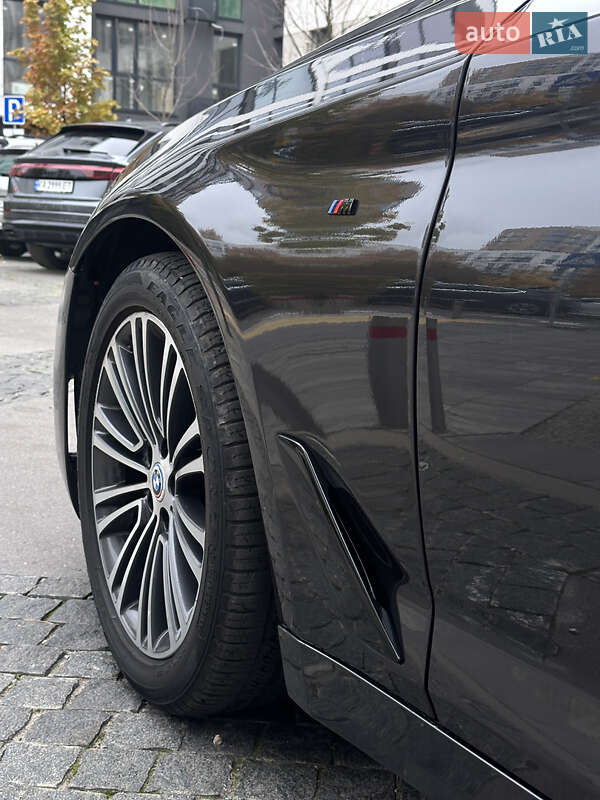 Седан BMW 5 Series 2017 в Києві