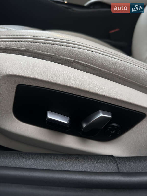 Седан BMW 5 Series 2017 в Києві