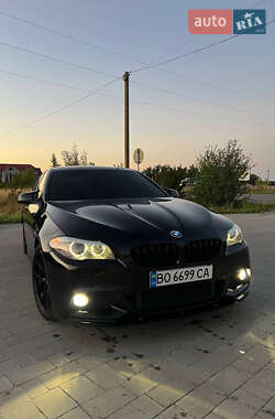 Седан BMW 5 Series 2011 в Тернополе