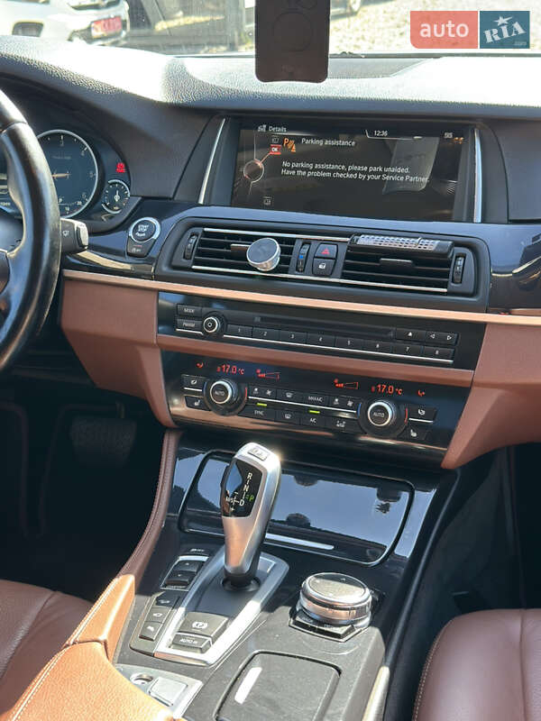 Седан BMW 5 Series 2016 в Ивано-Франковске