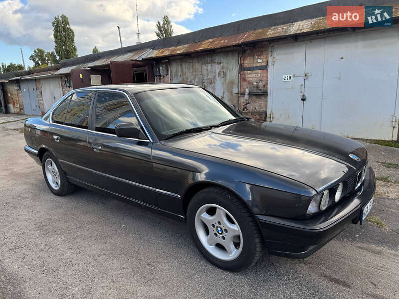 Седан BMW 5 Series 1990 в Киеве фото 7 Седан BMW 5 Series 1990 в Киеве