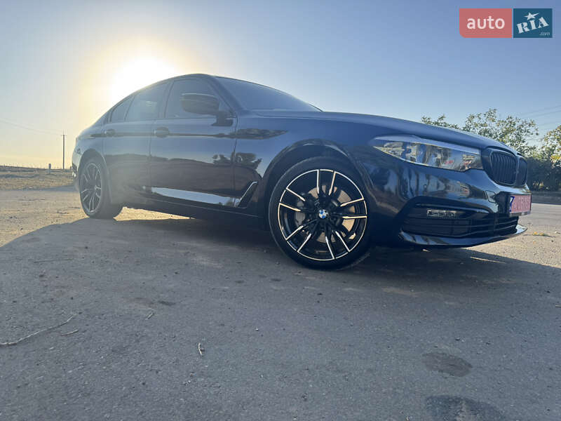 Седан BMW 5 Series 2019 в Запорожье