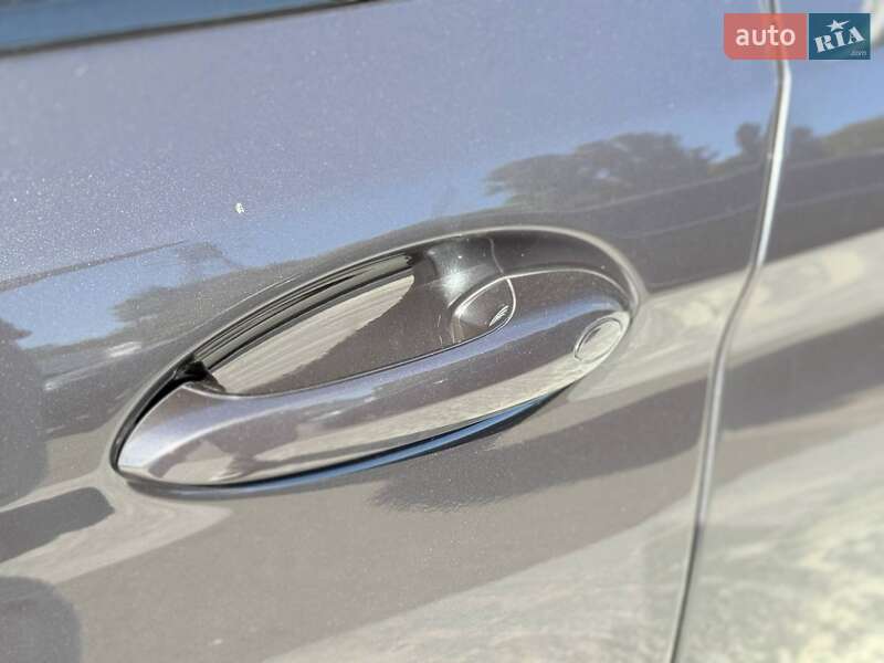 Седан BMW 5 Series 2018 в Киеве фото 15 Седан BMW 5 Series 2018 в Киеве