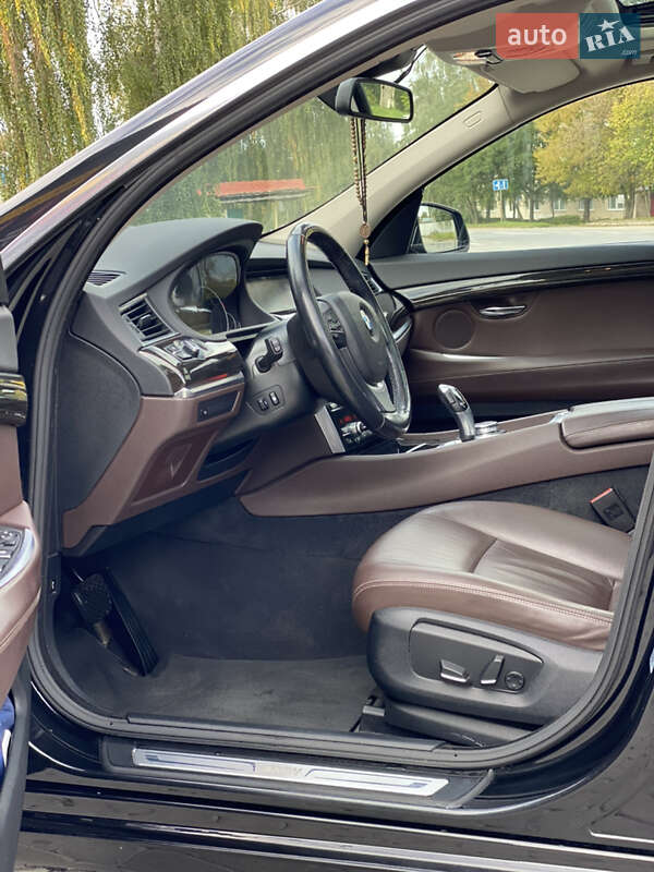 Седан BMW 5 Series 2015 в Тернополі фото 28 Седан BMW 5 Series 2015 в Тернополі