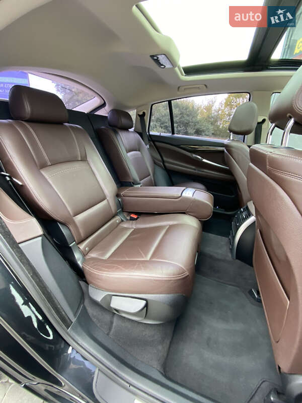 Седан BMW 5 Series 2015 в Тернополі фото 48 Седан BMW 5 Series 2015 в Тернополі