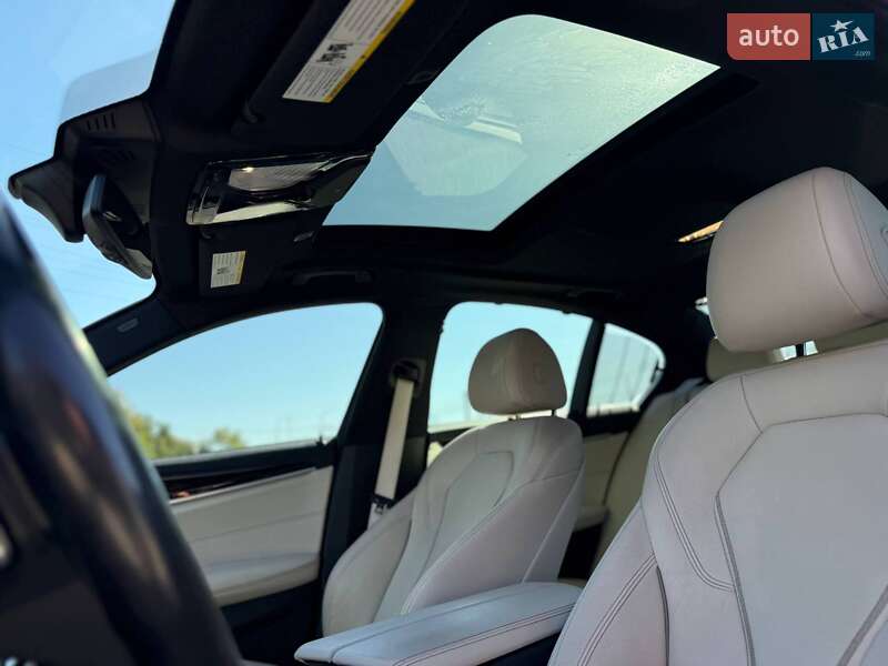 Седан BMW 5 Series 2018 в Киеве фото 27 Седан BMW 5 Series 2018 в Киеве