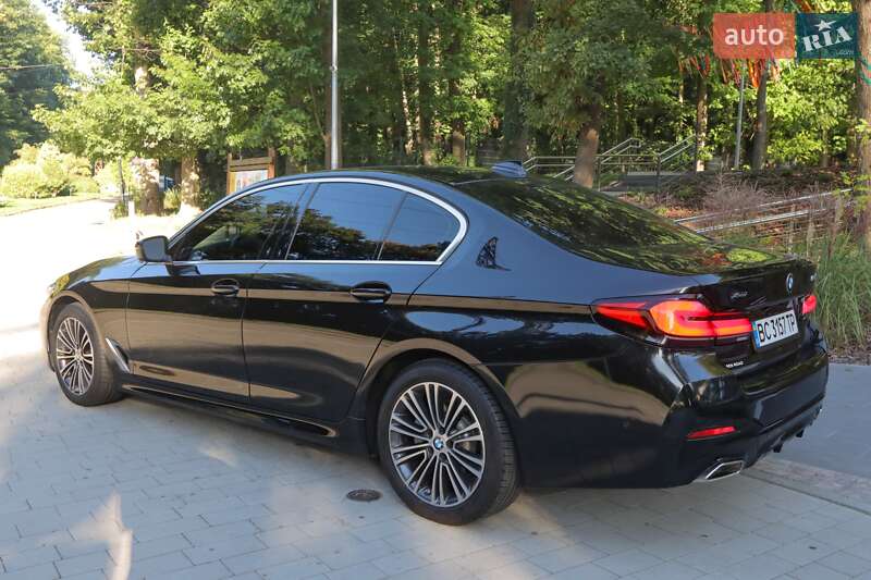 Седан BMW 5 Series 2019 в Львове