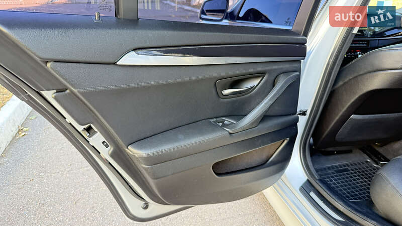 Седан BMW 5 Series 2011 в Києві