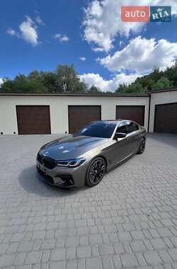 Седан BMW 5 Series 2017 в 