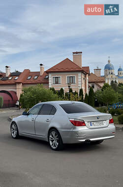 Седан BMW 5 Series 2007 в 