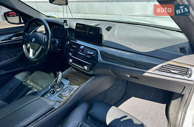 Седан BMW 5 Series 2017 в 