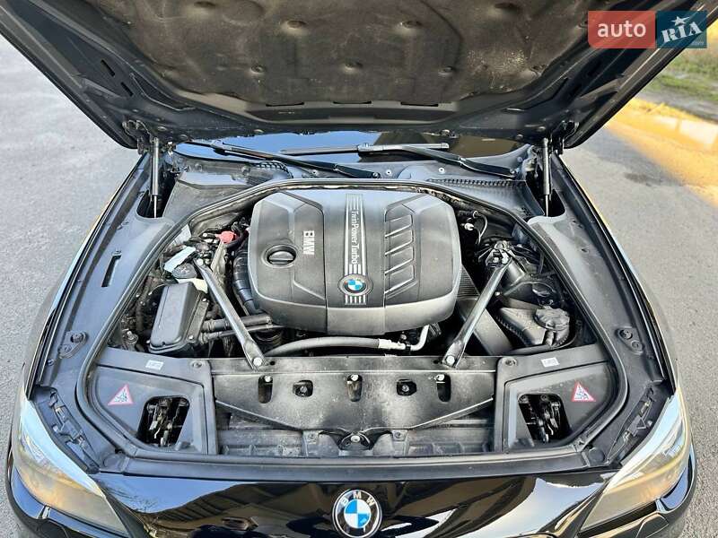 Седан BMW 5 Series 2013 в Кропивницком