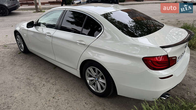 Седан BMW 5 Series 2012 в Запоріжжі
