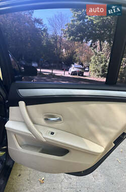 Седан BMW 5 Series 2006 в 