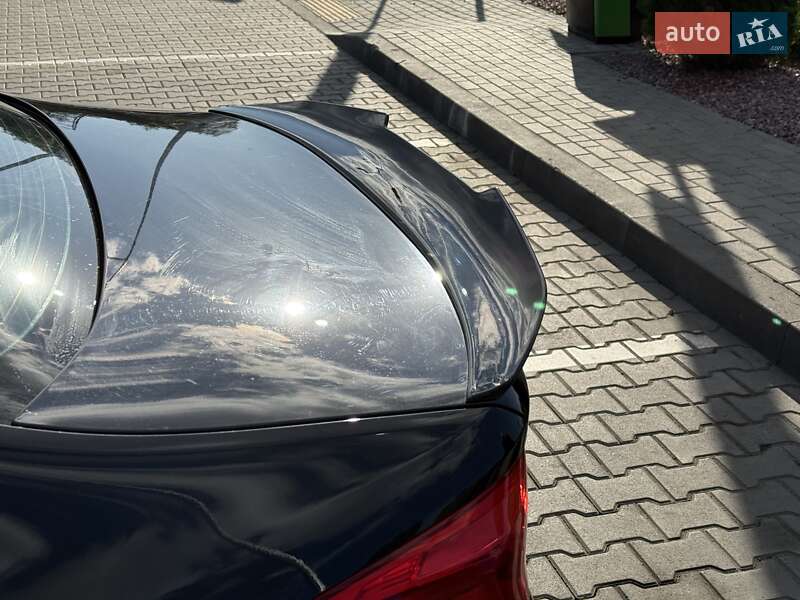 Седан BMW 5 Series 2017 в Львові