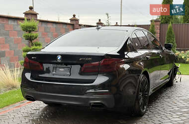 Седан BMW 5 Series 2017 в Ровно