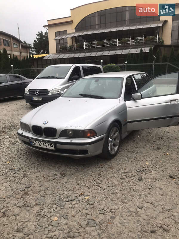 Универсал BMW 5 Series 1999 в 