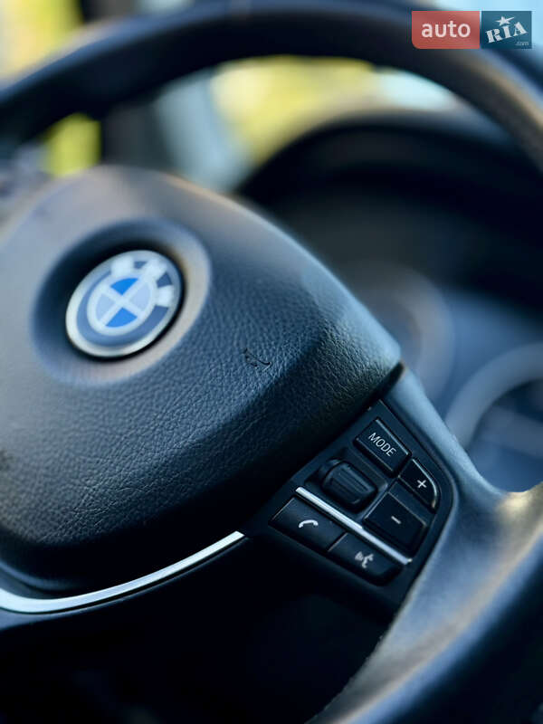 Седан BMW 5 Series 2012 в Міжгір'ї