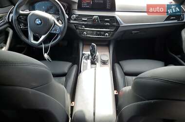 Седан BMW 5 Series 2020 в 