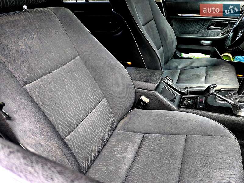 Седан BMW 5 Series 2000 в Харкові