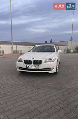 Седан BMW 5 Series 2011 в 