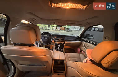 Седан BMW 5 Series 2011 в 