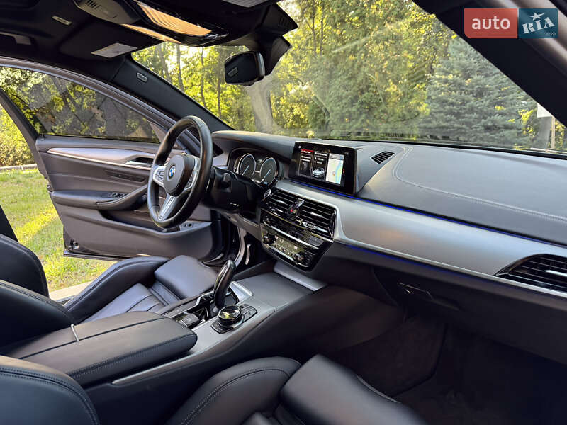 Седан BMW 5 Series 2018 в Киеве фото 25 Седан BMW 5 Series 2018 в Киеве