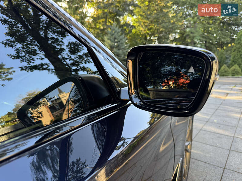 Седан BMW 5 Series 2018 в Киеве фото 32 Седан BMW 5 Series 2018 в Киеве