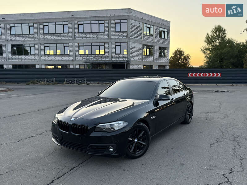 BMW 5 Series 2016