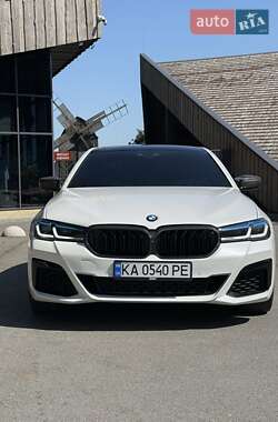 Седан BMW 5 Series 2017 в Киеве