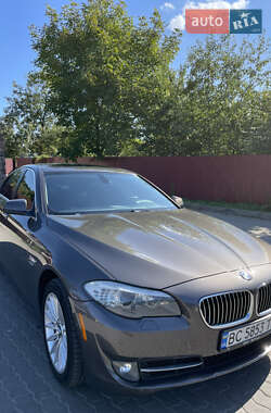 Седан BMW 5 Series 2010 в Львове