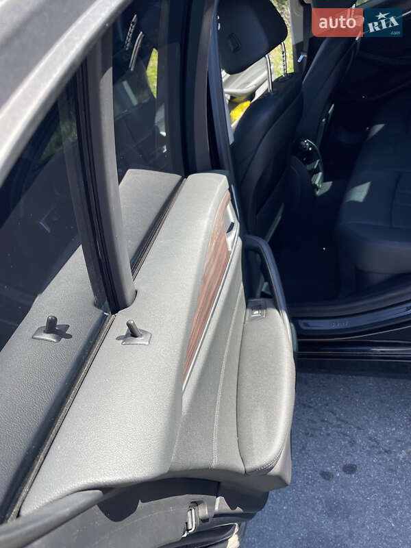 Седан BMW 5 Series 2017 в Хмельницком