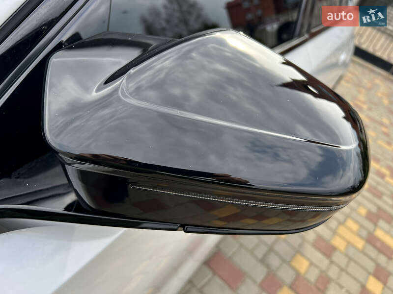 Седан BMW 5 Series 2023 в Одесі