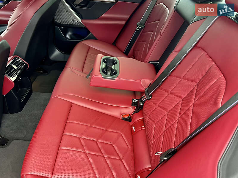 Седан BMW 5 Series 2023 в Одесі