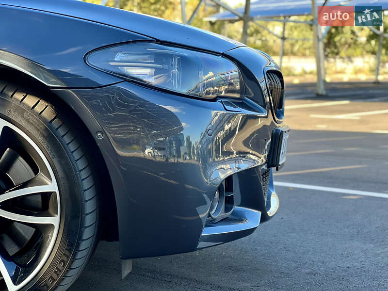 Седан BMW 5 Series 2015 в Киеве