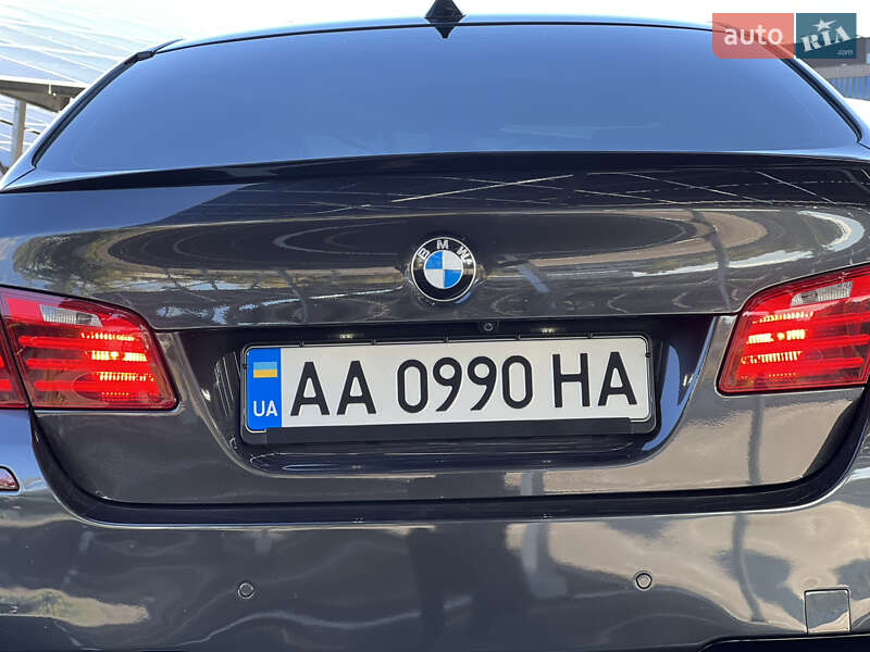 Седан BMW 5 Series 2015 в Киеве