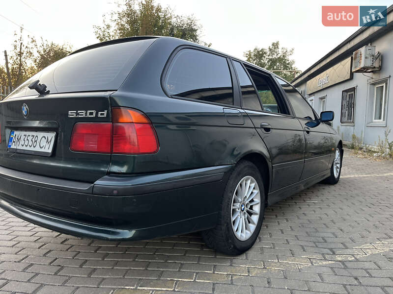 Універсал BMW 5 Series 2000 в Слов'янську