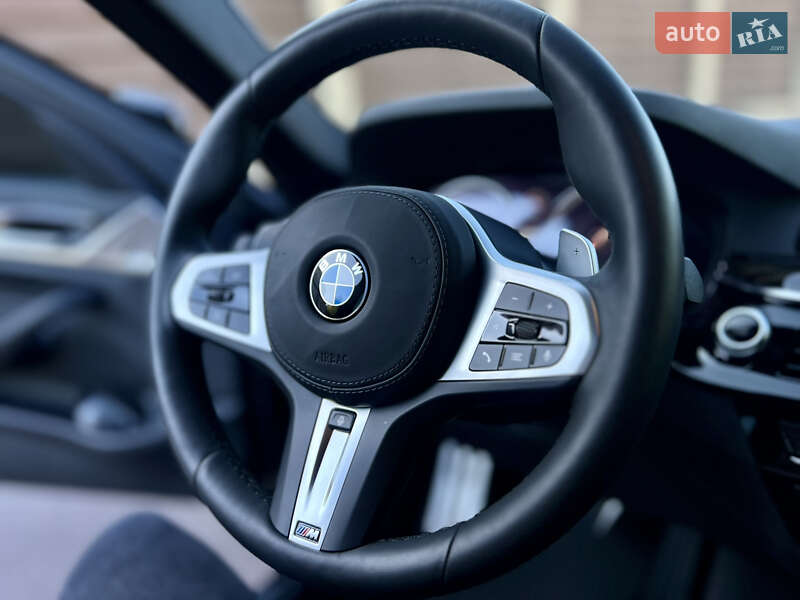 Седан BMW 5 Series 2017 в Киеве фото 39 Седан BMW 5 Series 2017 в Киеве