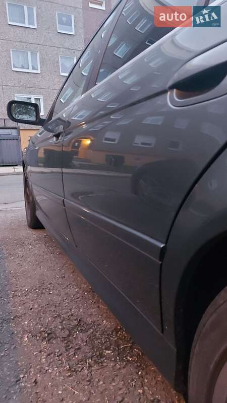 Універсал BMW 5 Series 2002 в Києві